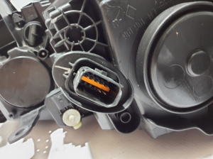 RENAULT Kadjar (2015–2026) Scheinwerfer vorne 260608114R - 7
