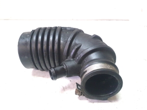 Hyundai i40 (2011–2026) Õhu sisselaske voolik 281403Z360 - 5