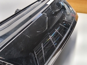 Skoda Enyaq iV I (2020–2026) Esituli 5LB941015A - 6