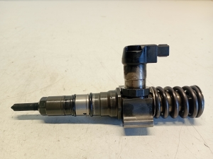 Injektor Einspritzdüse - 03G130073S