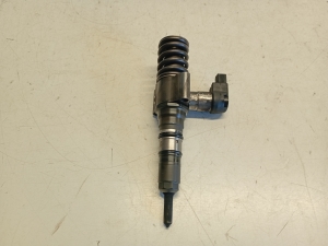 Injektor Einspritzdüse - 03G130073S