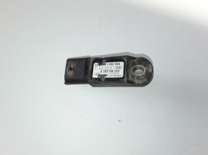 RENAULT Laguna III (2007–2015) Intercooler sensor 8200168253 - 2