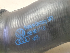 Volkswagen Passat B6 (2005–2010) Vahejahuti voolik 1K0145838D - 3