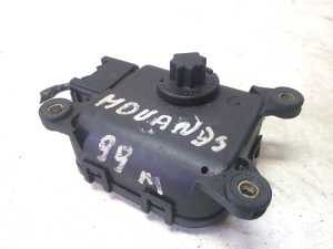 Opel Movano A (1998–2010) Heater flap actuator 0132801169 - 4