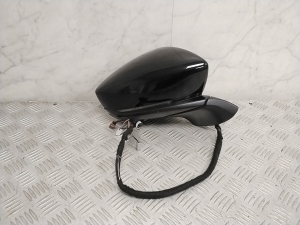 Side mirror and its parts - E4046181