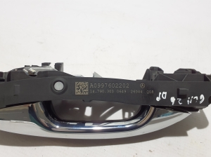 Mercedes Benz GLA-Class H247 (2019–2026) Front door external opening handle and its details - 3