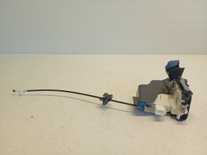 AUDI A3 8V (2012–2020) Front door lock M15417C00 - 3