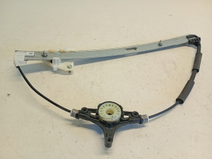 Mazda 3 (2009–2013) Priekšējo durvju logu pacēlājs 1F14 - 2