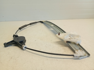 Mazda 3 (2009–2013) Priekšējo durvju logu pacēlājs 1F14 - 3