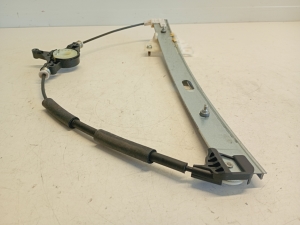 Mazda 3 (2009–2013) Priekšējo durvju logu pacēlājs 1F14 - 4