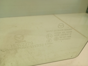 Mazda 3 (2009–2013) Front door glass 43R008612 - 2