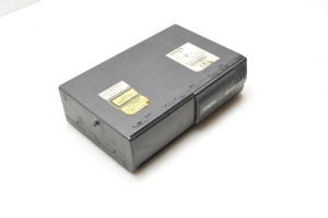 VOLVO S40 I (1995–2004) CD changer 9488926 - 5