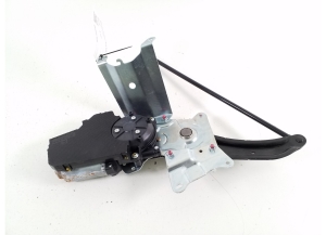 Mitsubishi Outlander (2012–2021) Heckwischermotor 8253A109 - 3