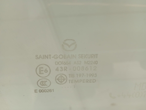 Mazda 3 (2009–2013) Front door glass 43R008612 - 2