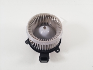   Heater blower motor  - 7802A327 