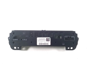 Mitsubishi Outlander (2012–2021) Heater control panel 7820B232 - 2