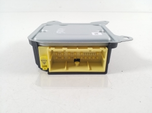 Mitsubishi Outlander (2012–2021) Airbag module 8635A305 - 2