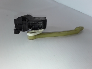 Heater flap actuator - 983384K