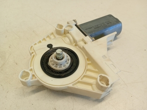 Volkswagen Golf V (2003–2009) Front door window regulator motor 1K4837401G - 2