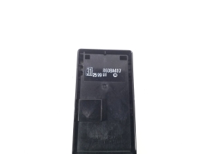 Mitsubishi Outlander (2012–2021) Fensterheberschalter vorne 8608A417 - 3