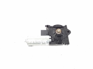 Porsche Panamera 971 (2016–2026) Schiebedachmotor 9A795959100 - 2