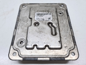 Xenon headlight control unit - JX7B13B626AG