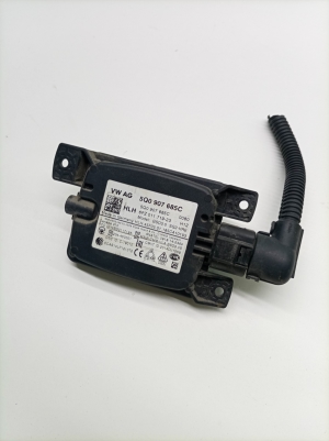 AUDI e-tron GT (2020–2026) Pimeda nurga radar Distronic 5Q0907685C - 2