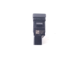 Mitsubishi Outlander (2012–2021) Other switch 8610A204 - 2