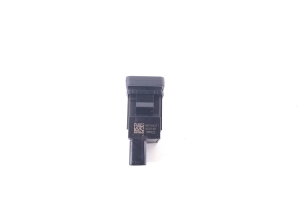 Mitsubishi Outlander (2012–2021) Other switch 8610A217 - 2