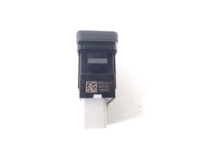 Mitsubishi Outlander (2012–2021) Parking system switch 8602A121 - 2