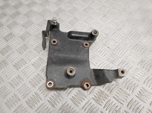 Kliimakompressori kinnitus - KR9P