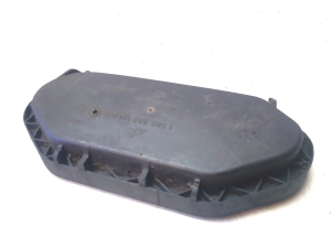 Volkswagen Transporter T5 (2003–2015) Scheinwerferabdeckung 1305239228 - 4