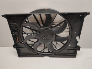 Mercedes Benz CLS-Class 219 (2004–2010) Dzesēšanas ventilators un tā daļas A2115001693 - 8