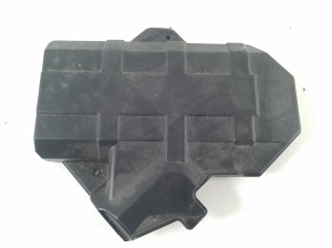 Mitsubishi Outlander (2012–2021) Sonstiges Innenraumteil 8701A816 - 2