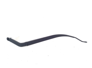 Wischerarm vorne - 8250A587
