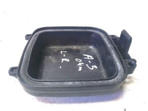 AUDI A3 8P (2003–2012) Scheinwerferabdeckung 1305239225 - 3