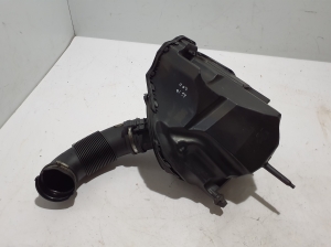 AUDI A6 C8 (2018–2025) Luftfiltergehäuse 4K0133838L - 2