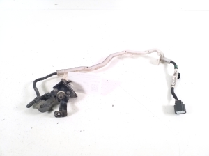 Mitsubishi Outlander (2012–2021) Front ride height sensor 8651A095 - 2