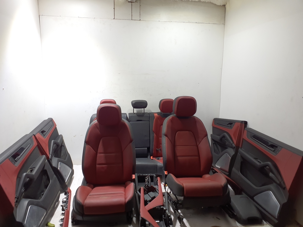 Porsche Cayenne (92A) (2017–2026) Interior and its parts Porsche Cayenne (92A) (2017–2026) Interior and its parts