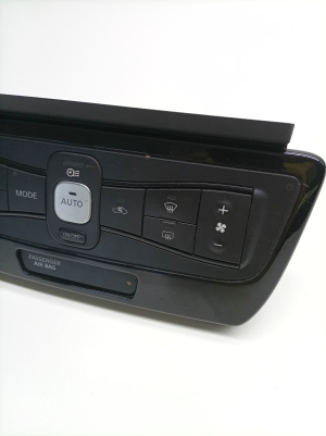 NISSAN Leaf II (2017–2026) Heater control panel 275005SE0A - 4