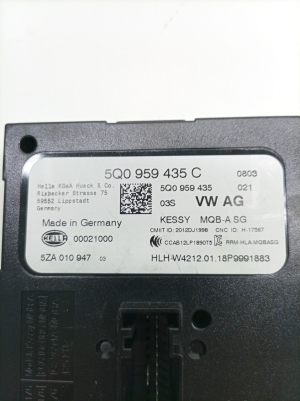 Skoda Octavia III (2013–2019) Control unit 5Q0959435C - 3