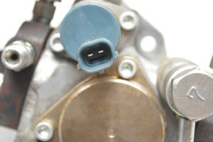 Mazda 6 (2012–2026) Fuel pump SH0113800B - 4