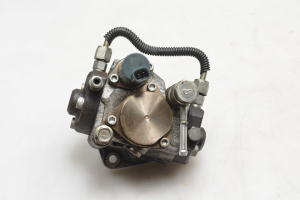 Mazda 6 (2012–2026) Fuel pump SH0113800B - 3