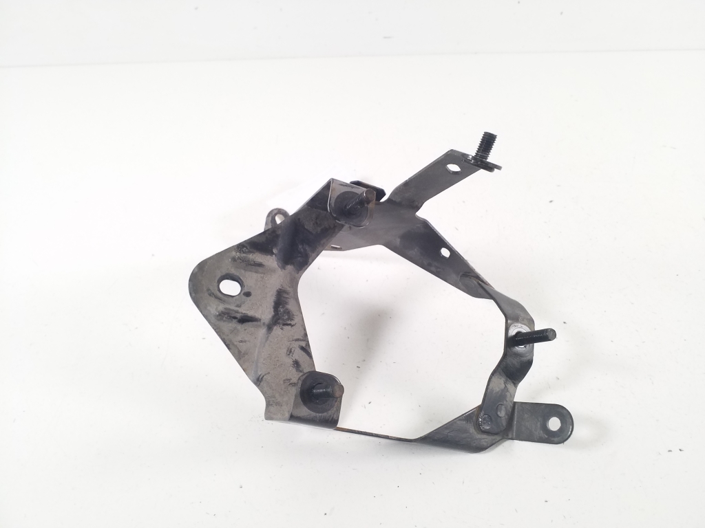 Mitsubishi Outlander (2012–2021) Sonstiger Halter 4641A009 Mitsubishi Outlander (2012–2021) Sonstiger Halter 4641A009