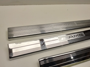 Mercedes Benz CLS-Class 219 (2004–2010) Inner sill trim A2196801335 - 4