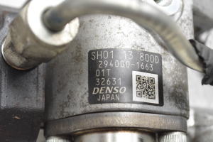 Mazda 6 (2012–2026) Fuel pump SH0113800D - 3