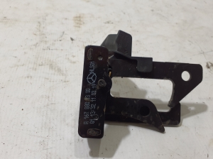 Mercedes Benz GLE-Class 167 (2019–2026) Hood latch A1678801300 - 2