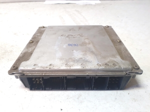 Mercedes Benz Sprinter 902 (2000–2006) Engine control unit A0001534279 - 2