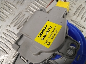 Hyundai IONIQ (2016–2026) Salongi soojenduse klapi mootor D266CWFAA01 - 3