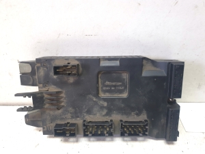 Mercedes Benz Sprinter 902 (2000–2006) Kaitsmekarp salongis A0005402350 - 5